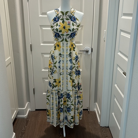 SOLD - FARM Rio Flower Dress Size M - Picture 5 of 10